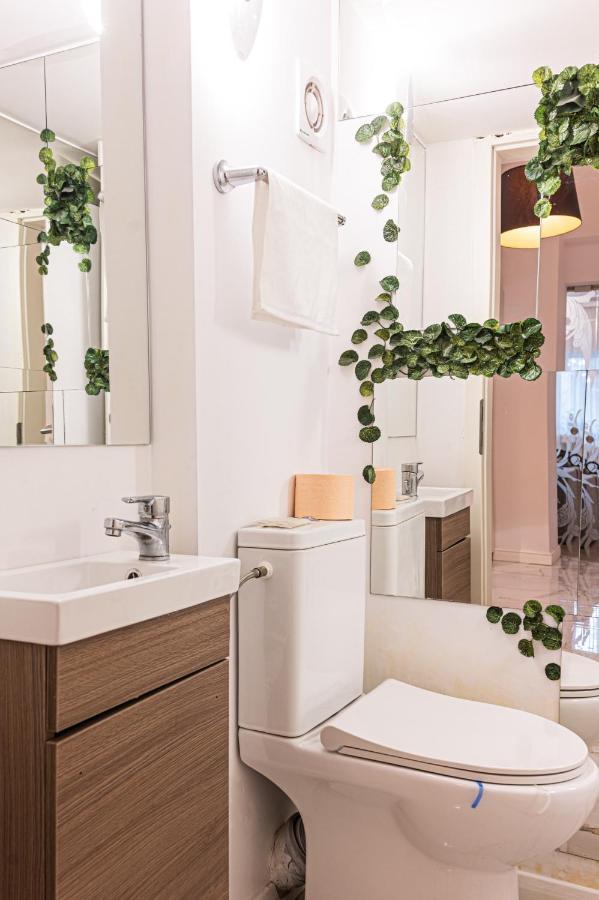 The Artist - Ultracentral Designer Apartment Bucharest Luaran gambar