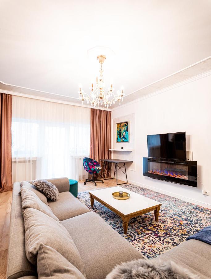 The Artist - Ultracentral Designer Apartment Bucharest Luaran gambar